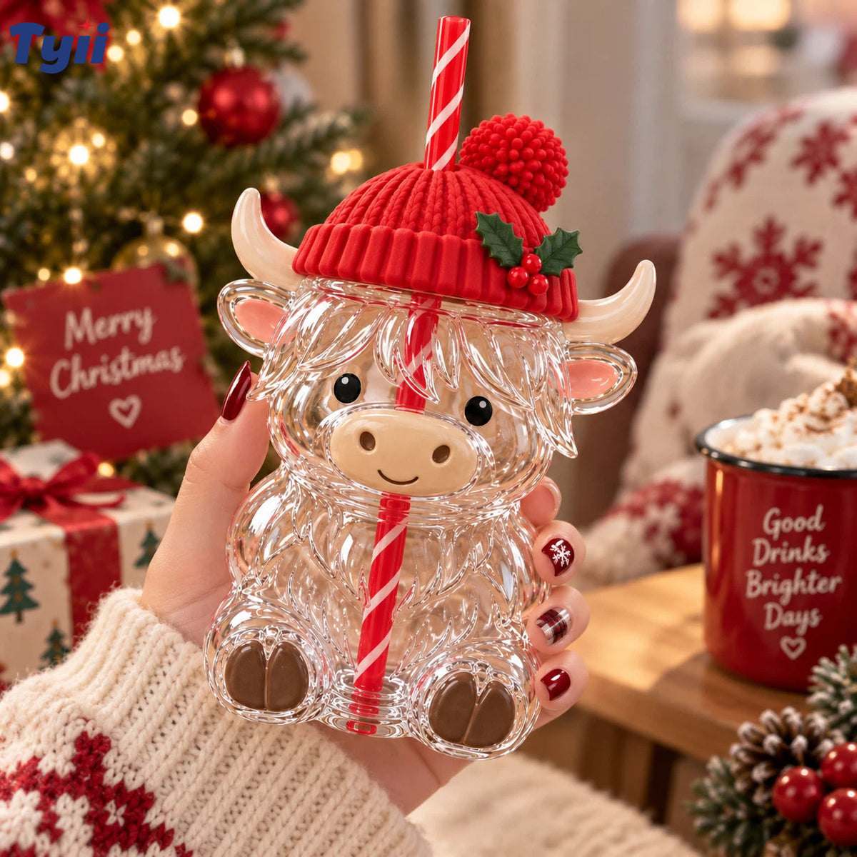 Highland Cow Christmas Glass Cup with Straw – Cute Holiday Tumbler Gift